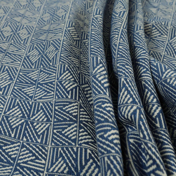 Nouveau tissu d'ameublement de rideau de couleur bleue texturée en chenille à motif semi-uni-vendu par le tissu de 1 mètre de longueur