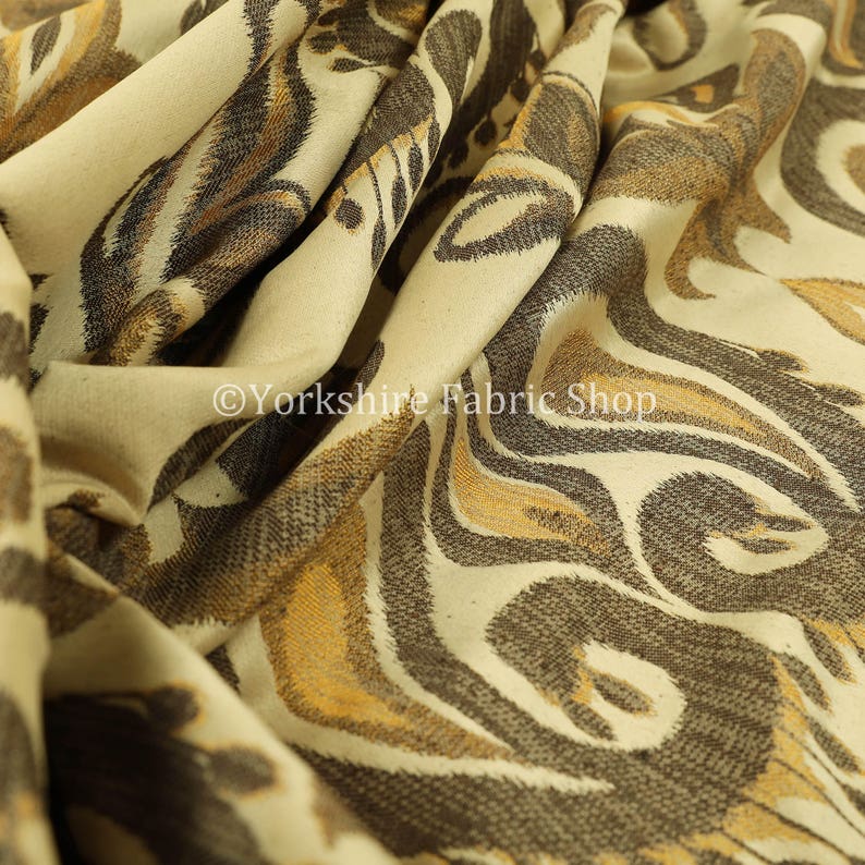 Sold By The 1 Metre Length Fabric Large Floral Damask Pattern Upholstery Curtain Furnishing Fabric In Cream Brown