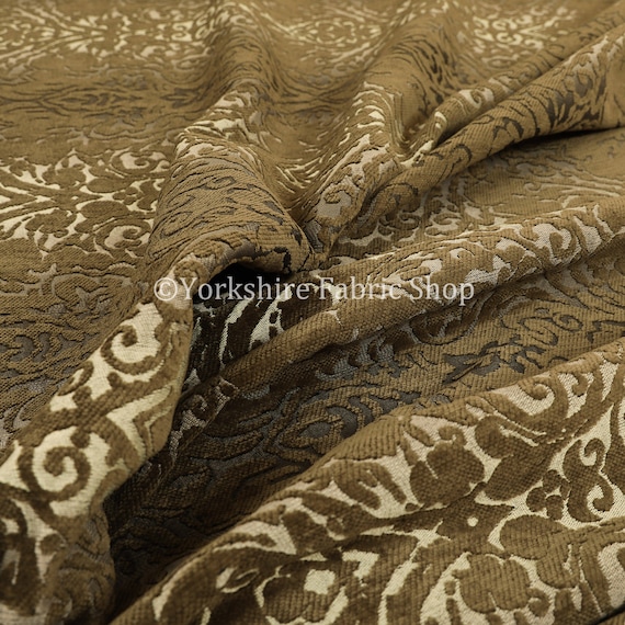 Luxurious Heavyweight Floral Soft Chenille Velvet In Purple Upholstery Fabric