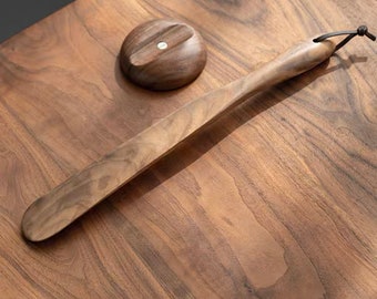 Walnut shoehorn, long handle wooden shoe horn with magnetic holder