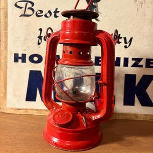 Red Globe Brand No. 202 Lantern World Light Hong Kong 7.5&quot; H used