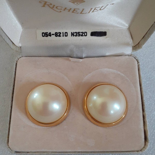 Vintage 1960s Richelieu Goldtone Faux Pearl Clip-on Earrings NOS New Estate Find Nice!