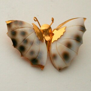 Vintage 1960-70s Sea Shell Wings Butterfly Brooch Pin