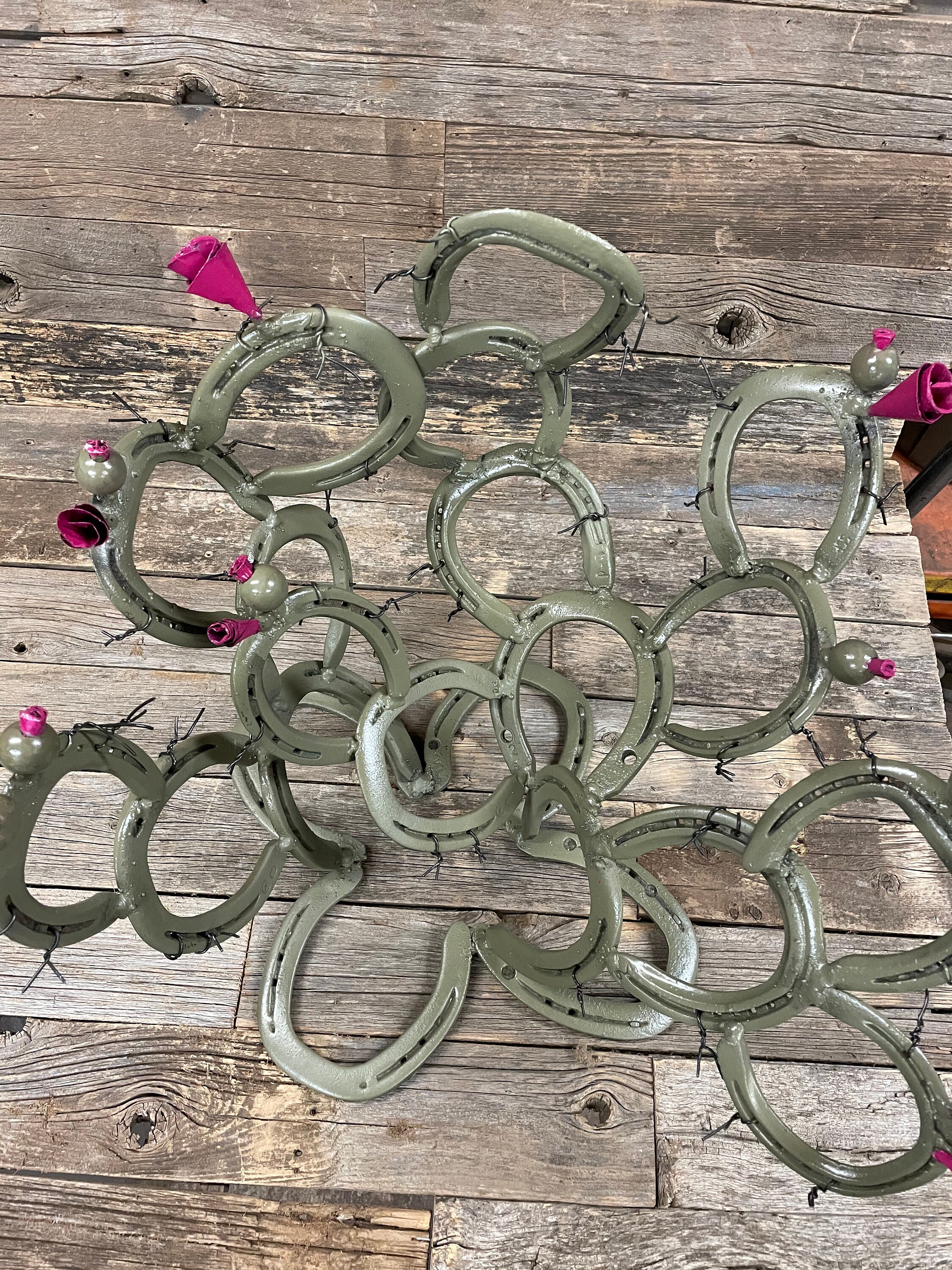 Horseshoe Prickly Pear Cactus Made From Reclaimed Horse Shoes Etsy India