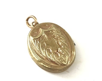 Beautiful Vintage Antique Victorian Gold Filled Locket