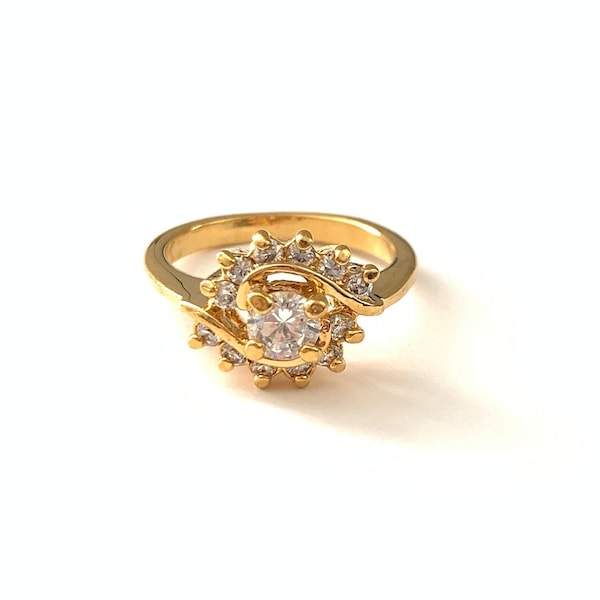 Vintage Gold Tone Cubic Zirconia Crystal Cocktail Statement Ring