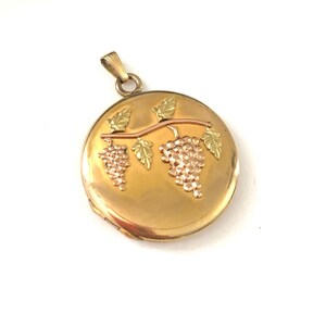 Vintage Gold Filled Tri Tone Grape Cluster Locket Pendant, Keepsake Pendant, Gift for Her