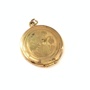 Vintage Small Round Gold Filled Locket, Keepsake picture pendant