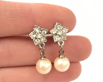 Sweet Dainty Vintage Flower Drop Pearl and Rhinestone Earrings // Wedding Earrings // Bride Bridal Earrings // Delicate Earrings