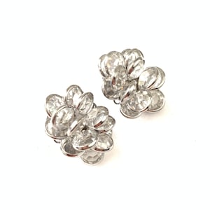 Gorgeous Vintage Crystal Glass Bezel Cluster Clip On Earrings