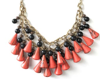 Vintage Deco 1930s Plastic Novelty Bib Festoon Necklace