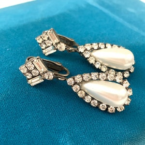 Vintage Deco Faux Pearl Rhinestone Wedding Prom Pageant Earrings, Vintage Rhinestone Earrings, Bridal Dangle Earrings