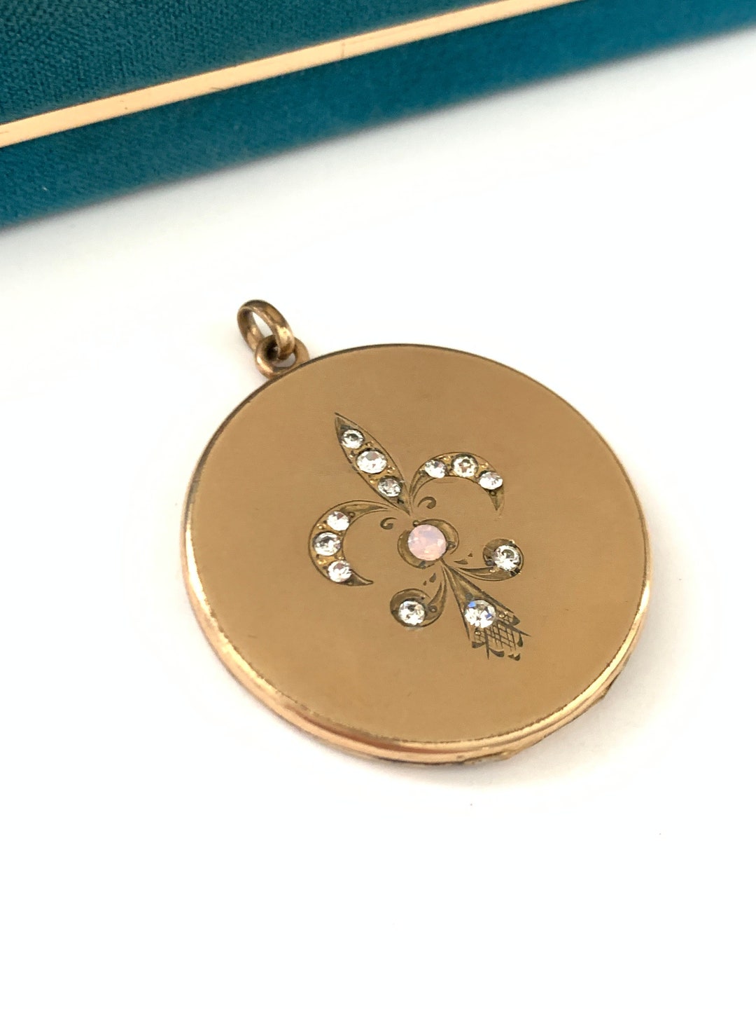 Ancien Collier Simple En Acier - Style Art Nouveau Fleuri - Créateur - Occasion