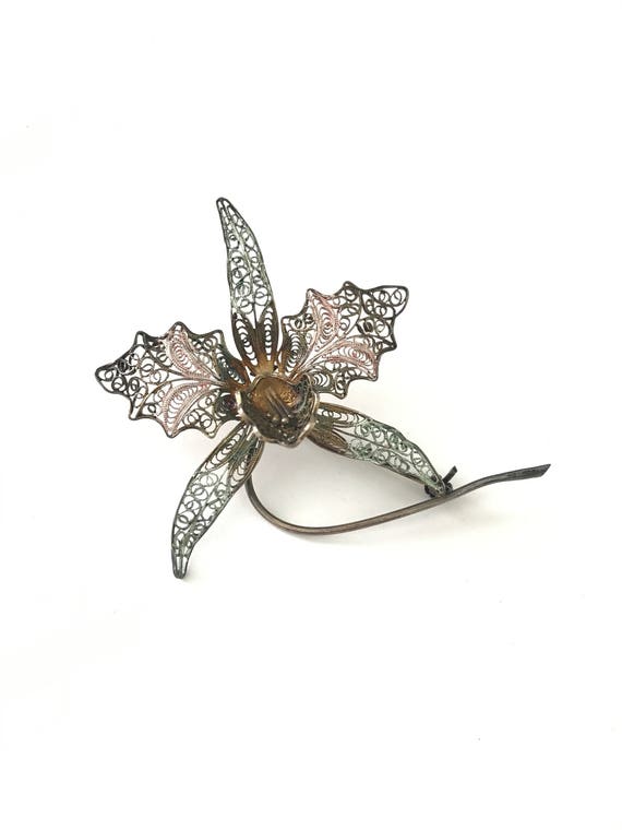 Antique 800 Silver and Filigree Flower Brooch - image 2