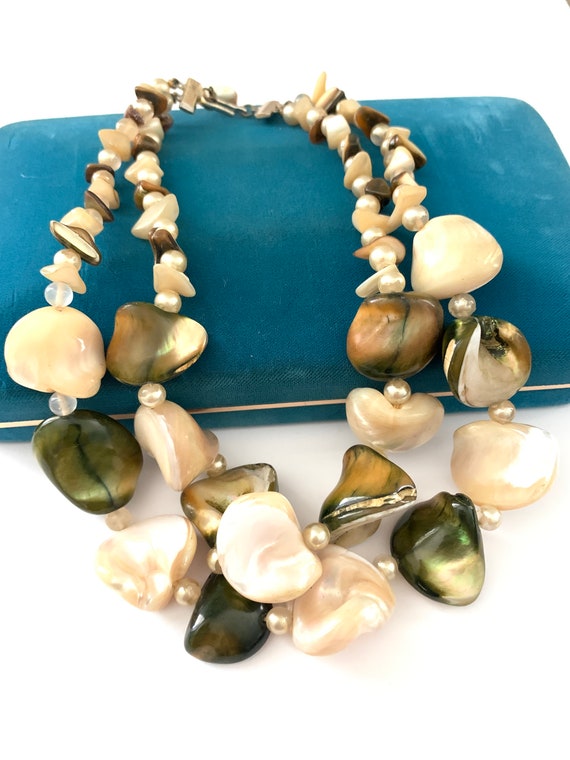Vintage Mother of Pearl Bib Necklace, Chunky Moth… - image 5