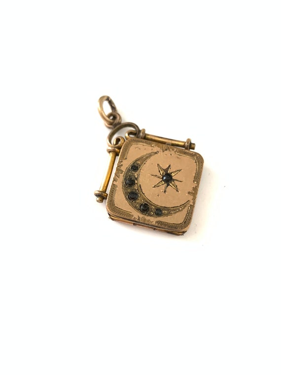 Full man in the crescent moon night stars sky hair pin pick stick repro Victorian brass accessory pick CH-MOON-1
