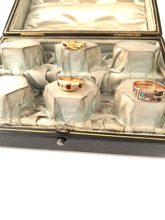 Vintage Presentation Box, Jewelry Display Box, Silk I… Gem