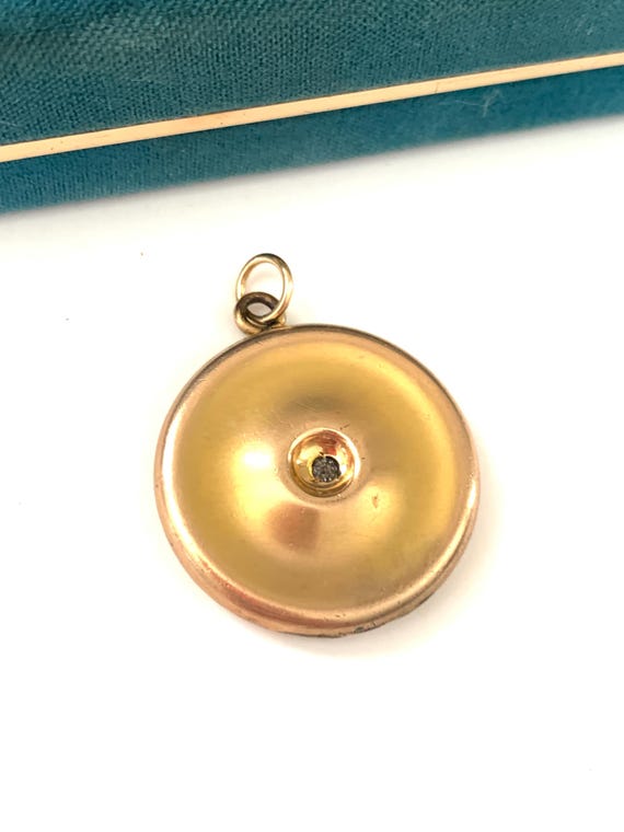 Vintage Two Tone Gold Filled Ripple Effect Solitaire Photo Keepsake Locket View 4