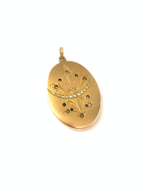 Antique Crescent Moon Lily of the Valley Locket with Seed Pearls // Celestial Locket // Moon Locket // Gift for New Mom