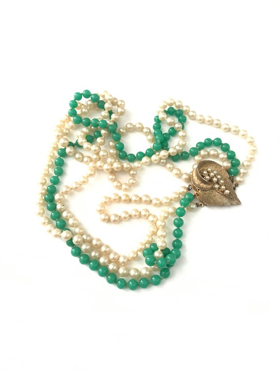 Vintage Jade Green Glass and Faux Pearl Knotted M… - image 5