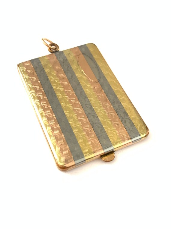 Large Antique Art Deco Tri Tone Striped Locket, Y… - image 3