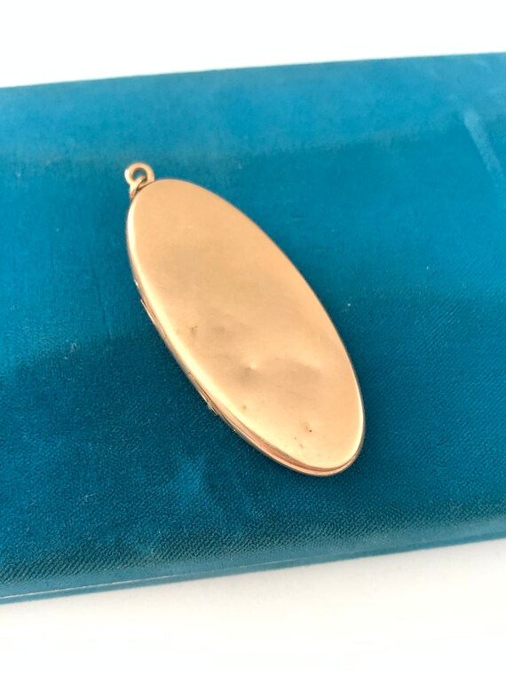 Beautiful Vintage Gold Filled Long Oval Locket, A… - image 6