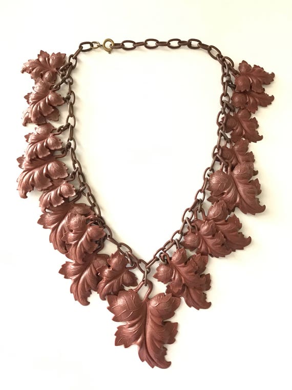 Vintage Plastic Celluloid Leaves Leaf Necklace - image 1