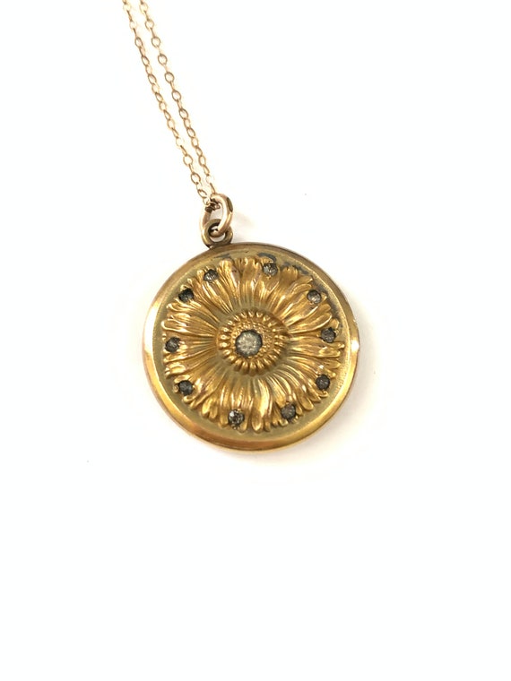 Gorgeous Gold Filled Victorian Sunflower Locket Ne