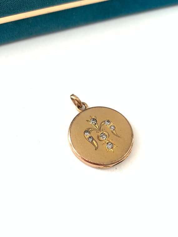 Vintage Art Nouveau Fleur De Lis Gold Filled Lock… - image 4
