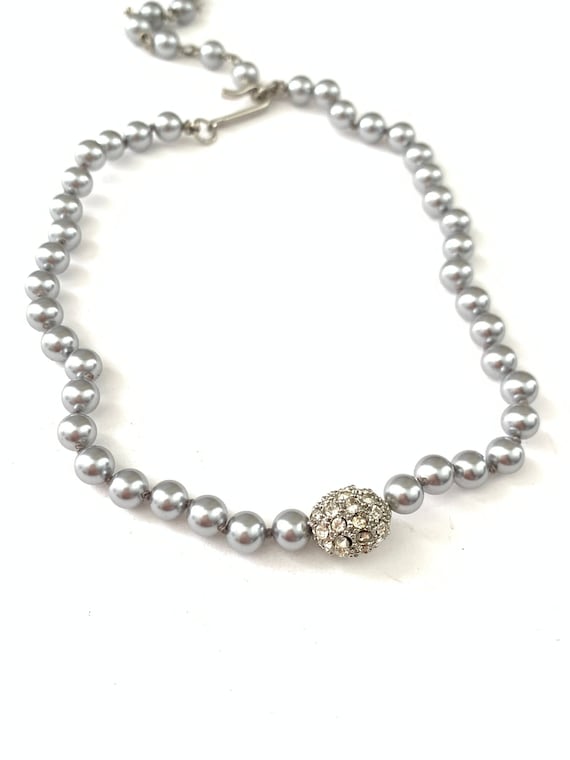 Vintage Single Strand Pearl Choker Necklace, Gray 