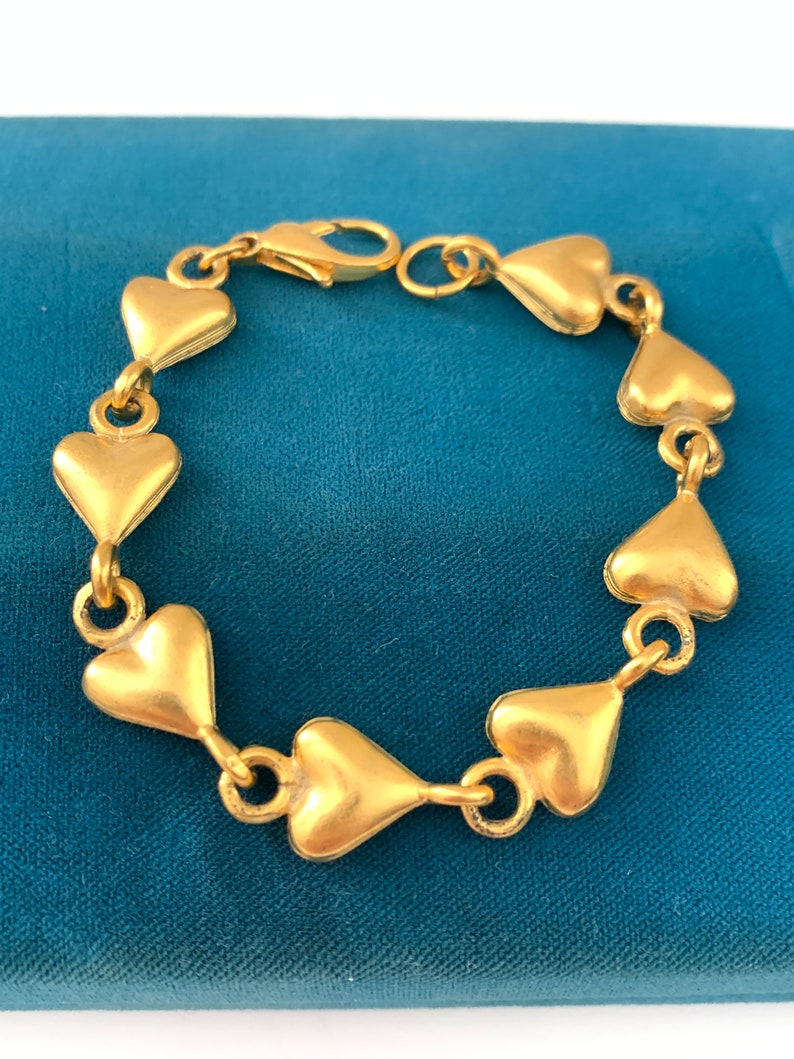 Vintage Plated Gold Heart Link Chain Bracelet // Layering Etsy