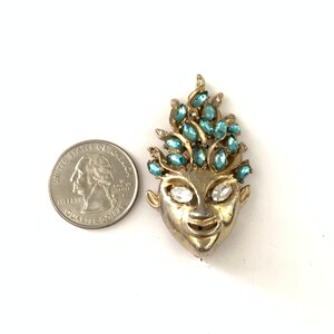 Vintage REJA Gold Plated Aqua Blue Rhinestone Face or mask brooch, Face Figural Brooch, Reja Brooch Pin image 6