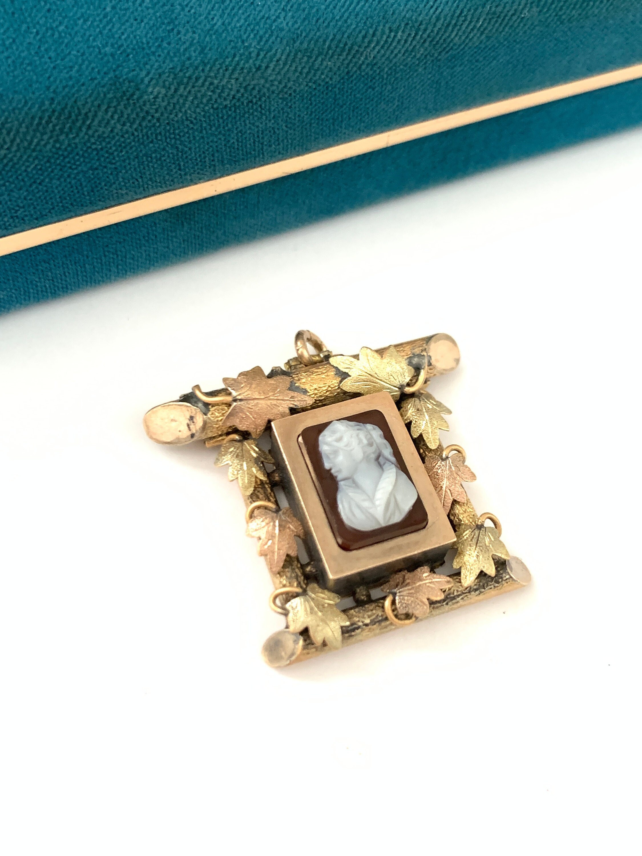 Antique Victorian Tri Tone Cameo Locket Pendant, Secret Compartment Pendant, Keepsake Locket, Brooch Locket