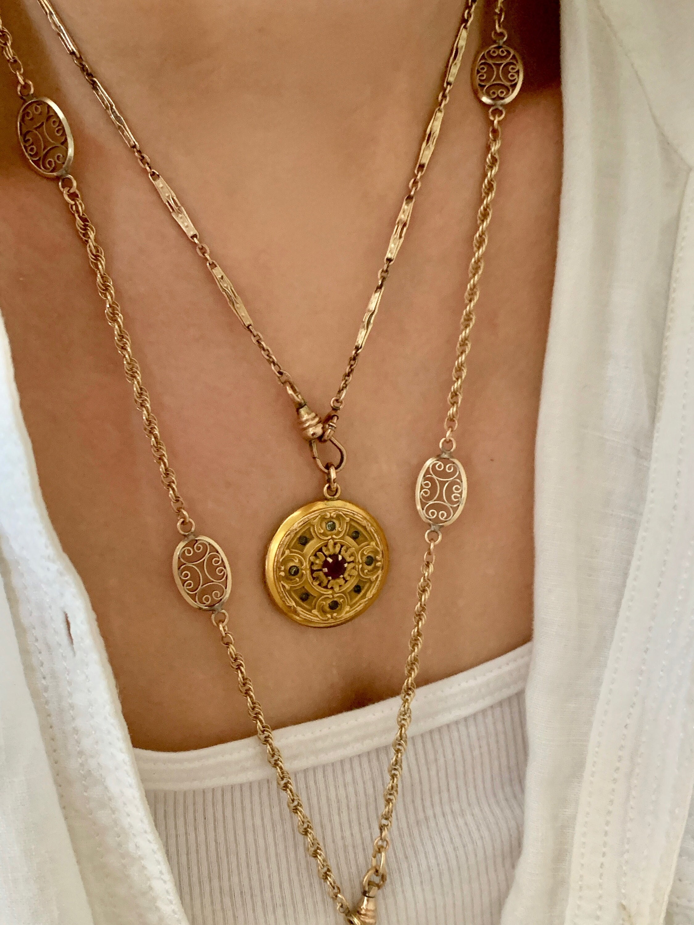 lancardoラグジュアリーメンズレディースゴールドステンレススチールクオーツラインストーン腕時計ギフトバッグ付き　並行輸入 | Lancardo 腕時計 シリコンウォッチ アナログ 迷彩 見やすい 男女 クオーツ ブルー | 腕時計 | ファッション 通販