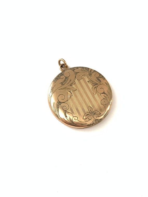 Beautiful Antique Gold Filled Victorian Locket // 