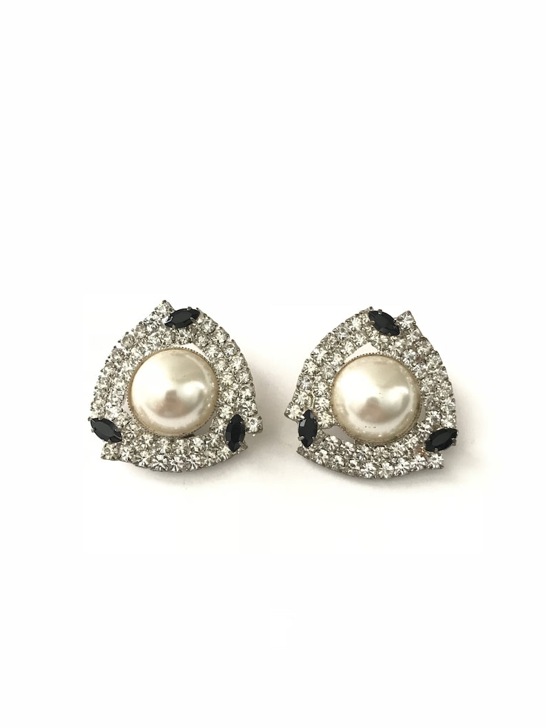 Gorgeous Vintage Deco Inspired Geometric Pave Rhinestone and Pearl Clip Earring