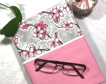 Floral Oilcloth Bible Cover with Pocket - Waterproof Book Protector