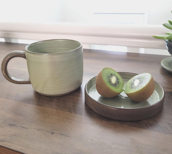Handmade Olive Green Mug – Minimalist Satin Glaze Coffee Cup | Warm Cozy Ceramic | Korean Pottery Inspired by Sanggam Technique