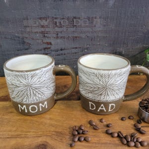 Custom Mom and Dad Mug Set – Handmade Botanical Ceramic Coffee Mugs | Sanggam/Sgraffito Pottery Gift for Parent Gift Set