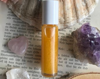 Highlighter / illuminator roll-on ~ all natural ingredients, golden mica shimmer, aromatherapy, citrine ~ great for acne-prone skin