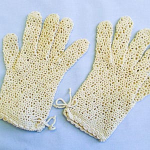 Child’s Gloves, 1950s Vintage Crochet, Ecru Cotton, Six Inches Around Palm, Sunday Best for Church, Little Girl&#39;s Fashion, Good Condition