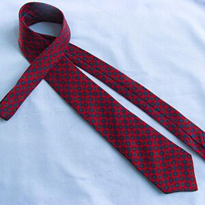 Men’s Silk Necktie, Vintage Paul Stuart Tie, Dark Red Print, Classic Neckwear, Birthday Gift for Him, Please Read Description Below