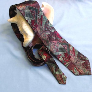 Vintage Silk Necktie, Boston MFA Museum Fine Arts, Historic Ethnic Exhibit Designs
