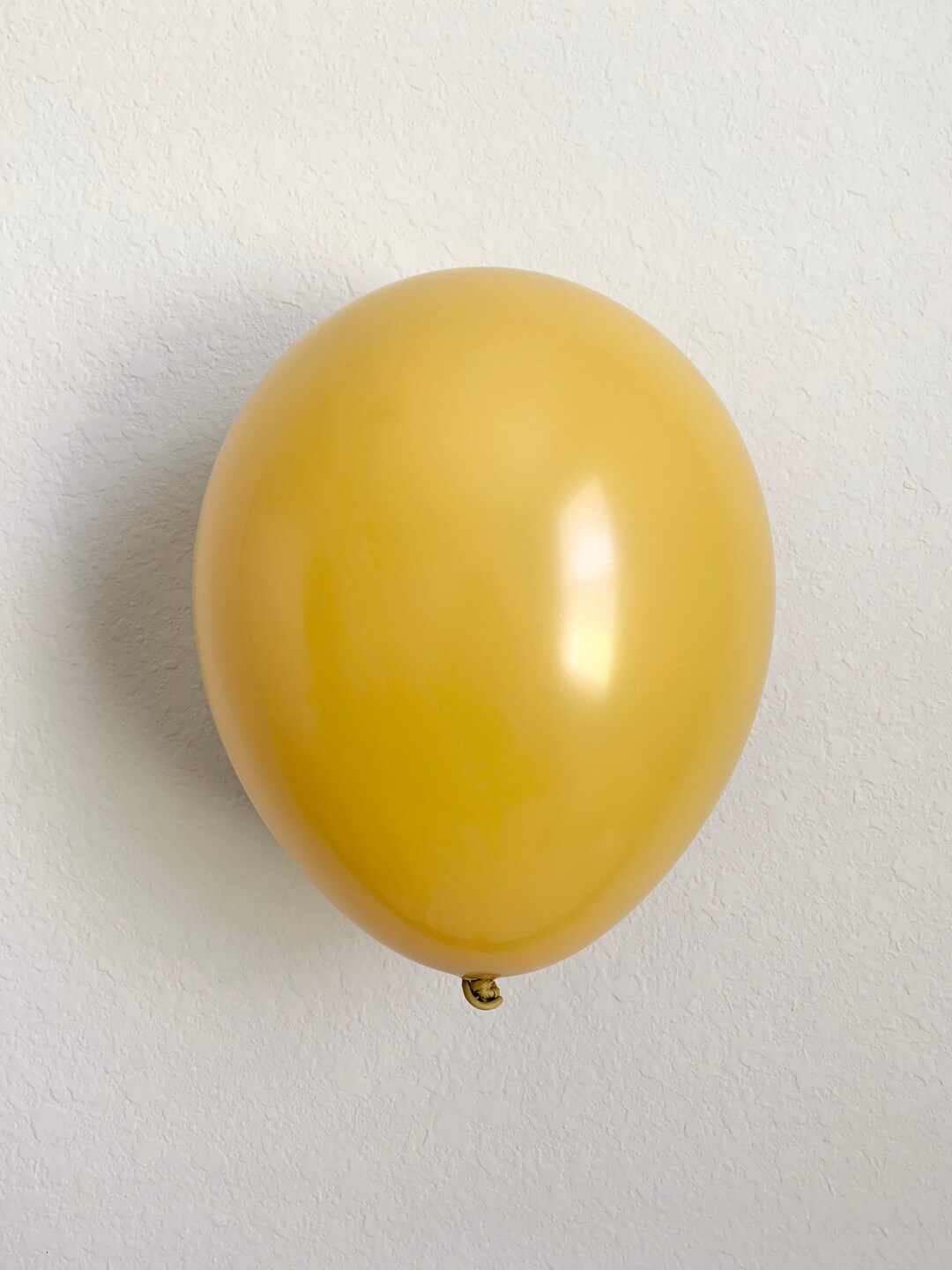 11 Yellow Congratulations Streamers Latex Balloon – Just Illusions