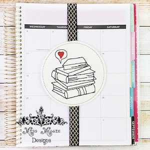 Bookmark Love Books ITH Embroidery design file