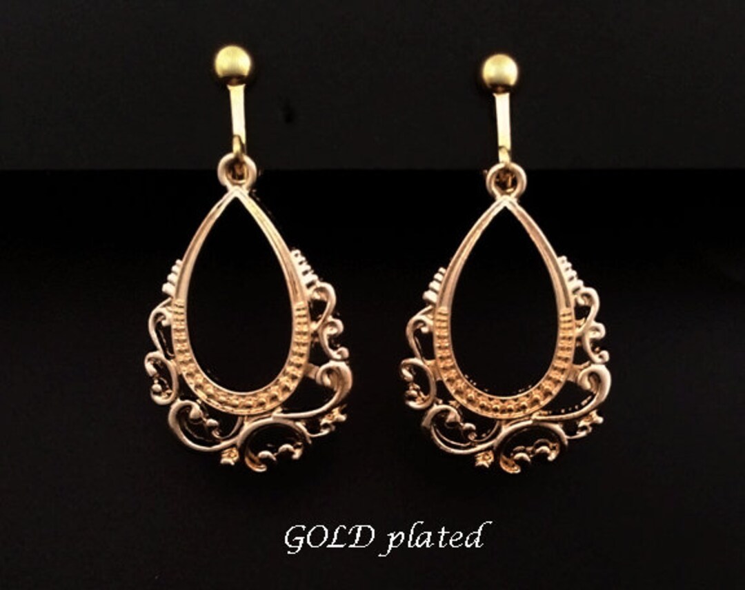 Clip on Earrings, Vintage Style Gold Plated Ornate Gold Plated Costume