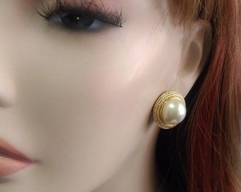 Clip-On Earrings, Gorgeous Pearl Clip On Earrings in Gold | Glamorous Clip Earrings, Clip On Pearl Earrings, Gold Clip-On Earrings, 783