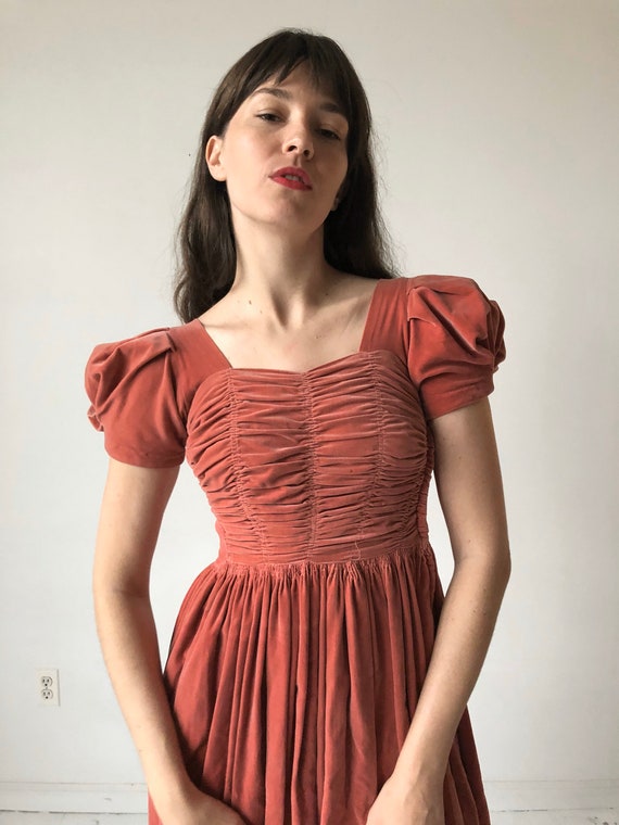 XS 1930s Pink Velvet Dress with Puff Sleeves