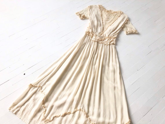 Antique 1910s Cream Silk + Lace Dress