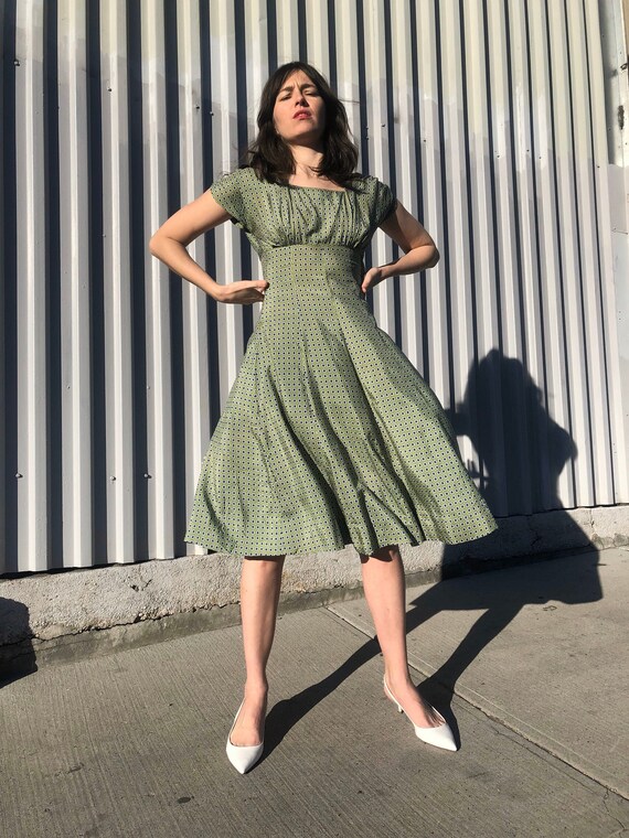 XS 1930s Green Printed Rayon Dress